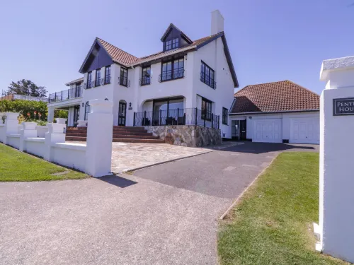 Pentire House Hotel a Deal