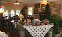 Heron Cay Lakeview Bed & Breakfast - Breakfast
