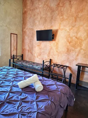 Hotel El Descanso Barrio del Artista โรงแรมใน