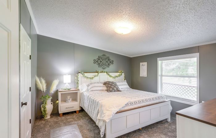 North Fairfield Family Home w/ Hot Tub & Porch!