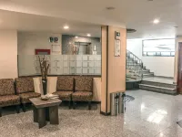Hotel la Luna Hotels near Azteca Stadium