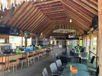 Pirates Cove Hotels in Federal Point