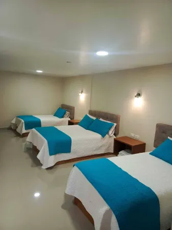 Hostal Plaza by Elvita