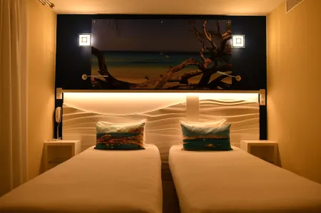 Hôtel le Claridge Отели в г. Проприано