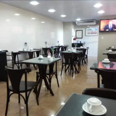 Hotel Veraneio