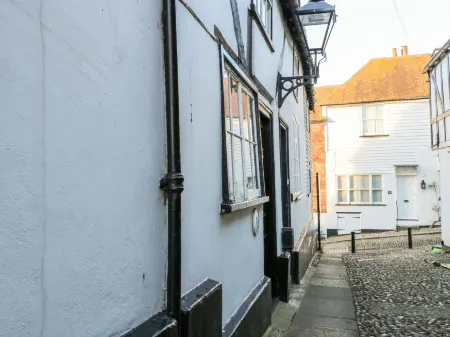 Lantern Cottage Отели в г. Rye