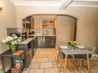 Callow Cottages - parking