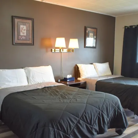Hillside Inn Pembroke