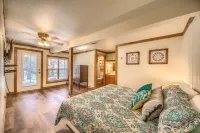 Hondo's River Haus Rr 1300 4 Bedroom Home by RedAwning