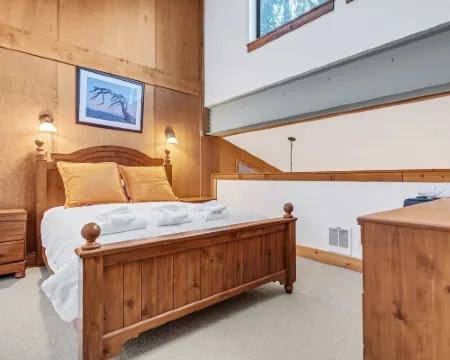 Modern & Sleek Condo - Creekside #110 Hotels in Bear Valley