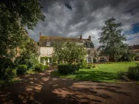 Le Prieuré Saint Agnan فنادق في Belleville-sur-Loire