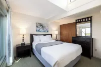 Surfcrest Resort - Apartments