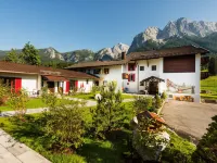 Bayern Resort Hotel (Adults Only) Hotels in Grainau