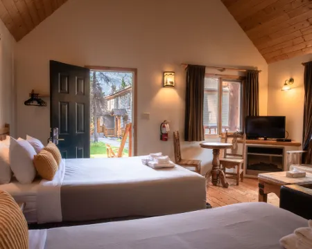 HI Banff Alpine Centre - Hostel Hotels in Banff