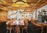 Hotel Pension Anna - Parkering