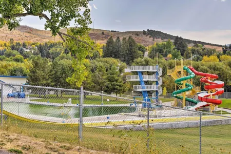 Lava Hot Springs Studio - Walk to Portneuf River!