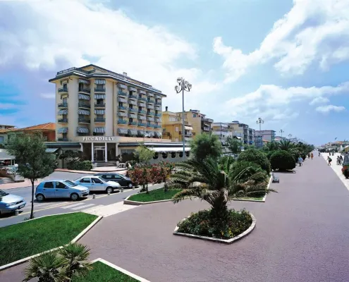 Hotel Piccadilly Hotels in Camaiore
