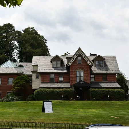 The Sayre Mansion