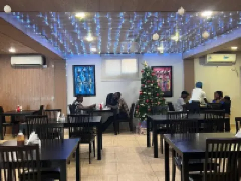 Diana Hotel Hotels in Monrovia