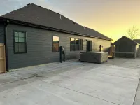 Spacious cozy 4-bedroom house