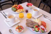 Hotel Coypel by Magna Arbor Paris