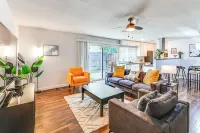 Near Lewisville Lake: Home in The Colony w/ Yard! - 2 stjerner
