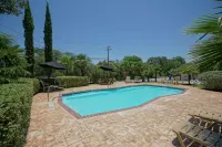 Comfort Inn & Suites Texas Hill Country - Pools