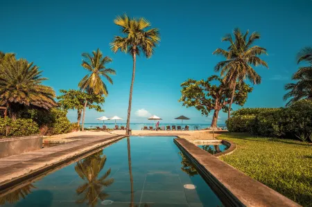 Manta Cove by Horizon Holidays Отели рядом с достопримечательностью «Касела Уорлд оф Адвенчерс»