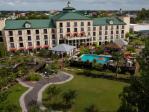 ロイヤル・トラリカ パラマリボのホテル