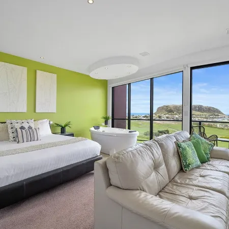 Horizon Deluxe Apartments