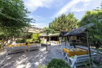 Elite World Village İstanbul Polonezköy Hotel dekat Orman Gulu Park
