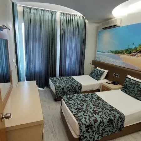 Ark Apart and Suite Hotel Отели рядом с достопримечательностью «Cleopatra Beach»