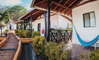 Socialtel Maderas - Formerly Selina Maderas