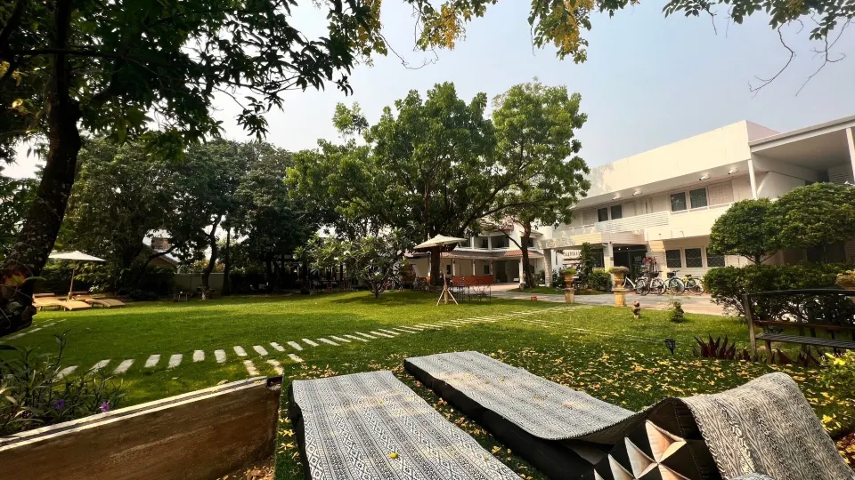Udee Cozy Hotel