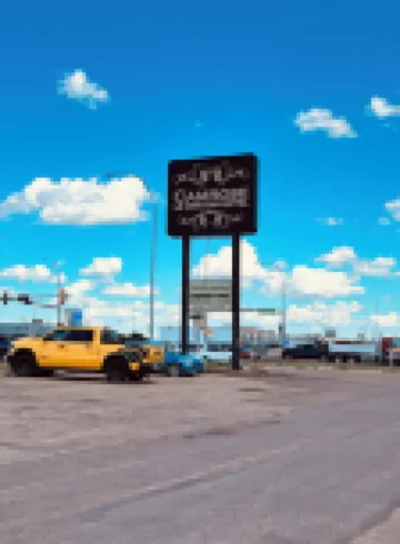 Camrose le Chateau Hotel