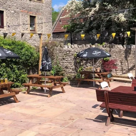 The Horseshoe Inn