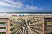 Ocean Club Condo Spectacular View and Beach Access! - Strand