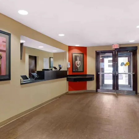 Extended Stay America Suites - Houston - Med Ctr - Greenway Plaza Отели рядом с достопримечательностью «Менил Коллекшен»