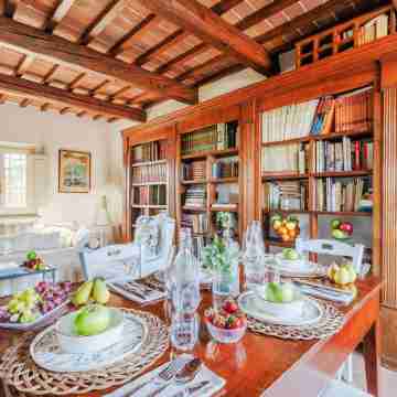 Tuscan Embrace Rooms