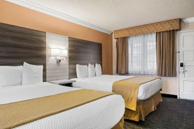 アーバー イン モントレー Defense Language Institute周辺のホテル