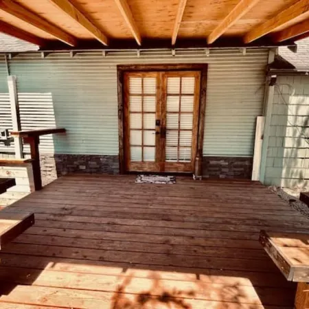 Cozy Cabin in Springfield’s Historic District • Near Autzen Stadium