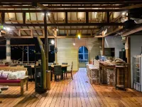 Pondanu Cabins by the Lake Hotels near Bedugul