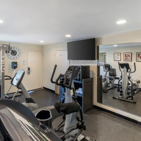 SureStay Hotel by Best Western East Brunswick