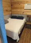 Cypress Cabin "Tiny house" Hotels in Fulton County