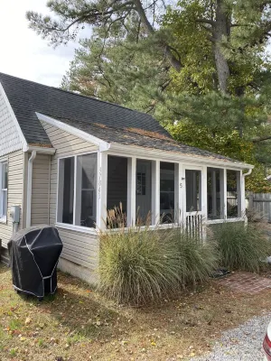 Charming 1-bedroom cottage with loft in Rehoboth Beach