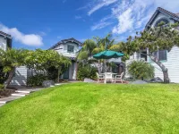 Wave Crest Resort Hotels in Del Mar