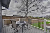 'Traveler's Retreat' Studio w/ Patio & Yard! - 3-Star