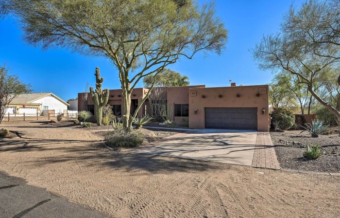 North Phoenix Desert Gem w/ Yard & Hot Tub!