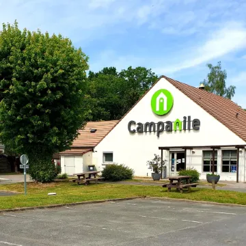 Campanile Chantilly