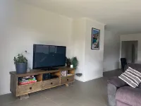 Wodonga House Huon hill Hotels in Killara